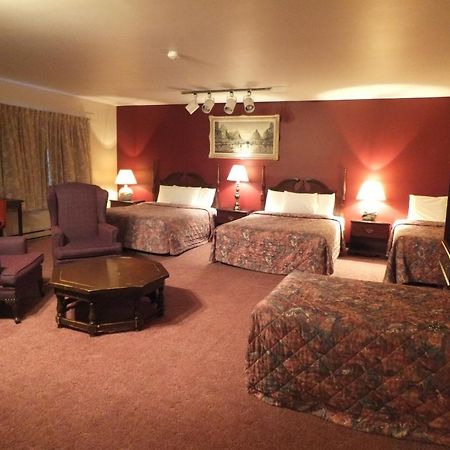 Ivy Rose Motor Inn 윈저 외부 사진